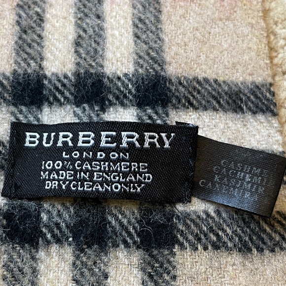 Burberry Classic Beige and Black Plaid Scarf - Picture 2 of 2